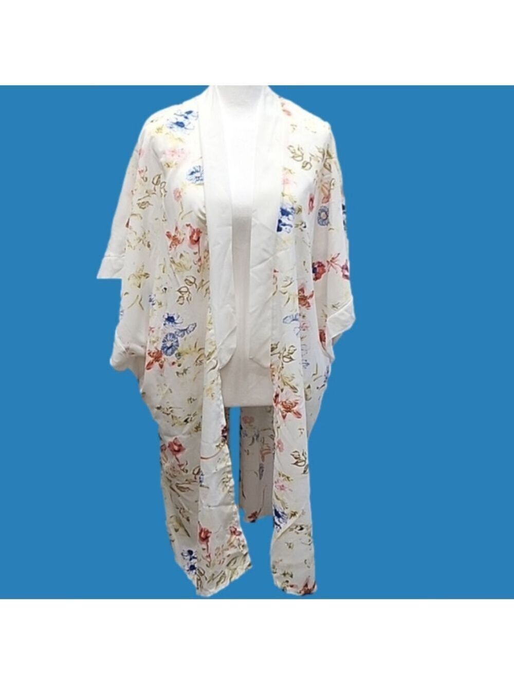 DO EVERYTHING IN LOVE KIMONO